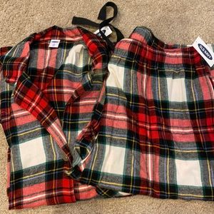 Old Navy plaid PJ set